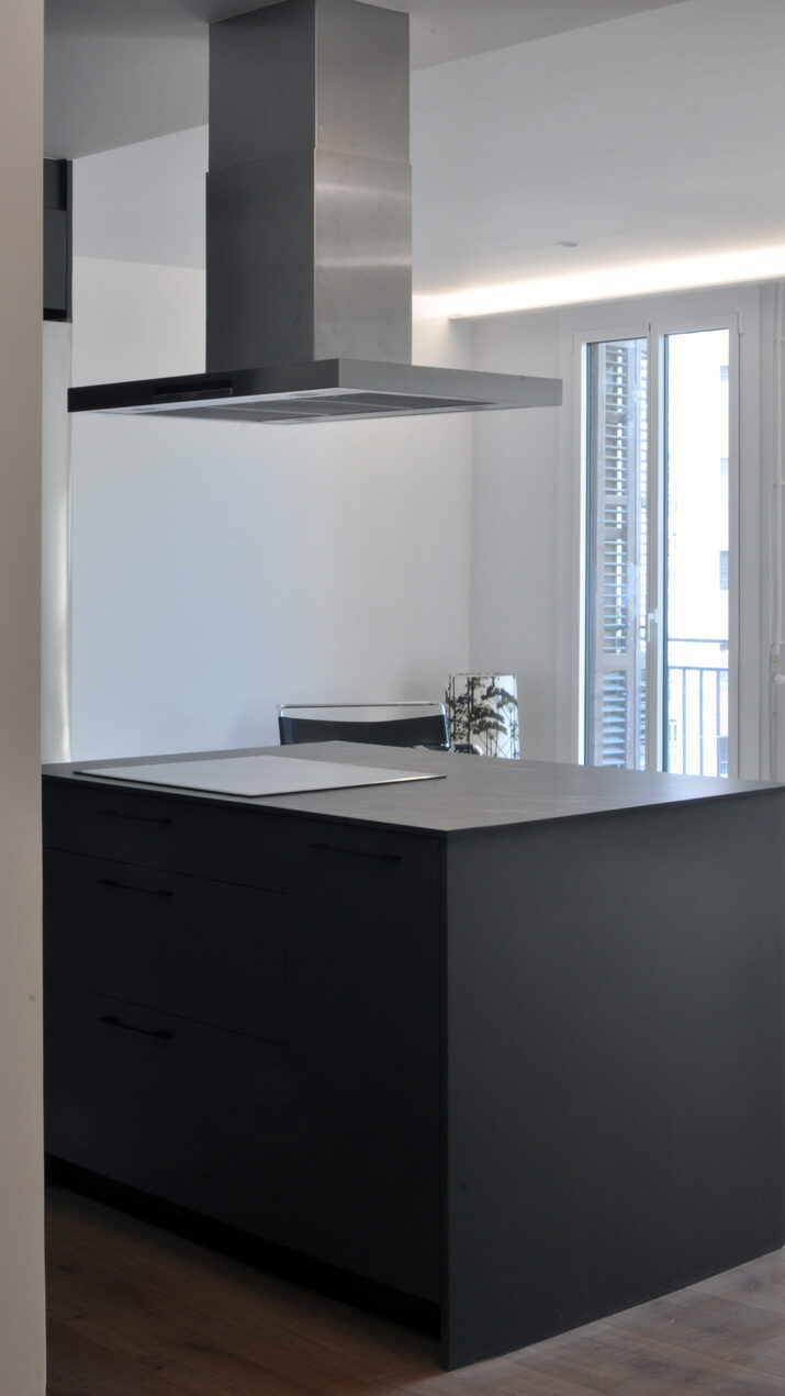 Reforma de una vivienda en la calle Comte Urgell