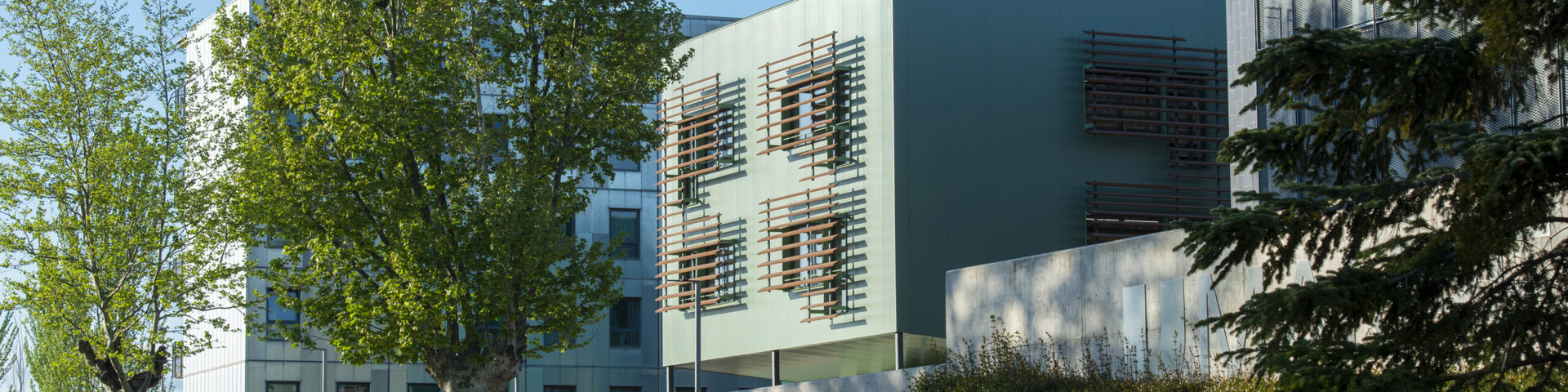 Edifici universitari i llar d'infants FUB4, a Manresa