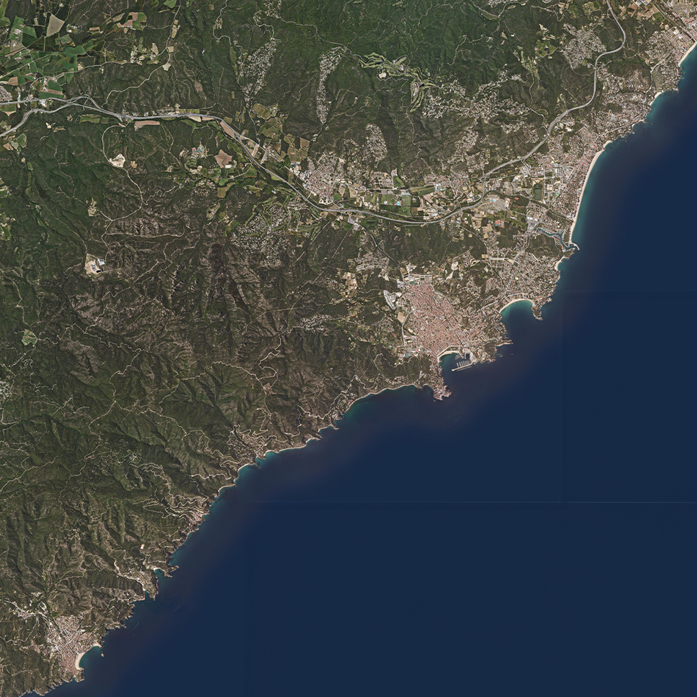 Col·laboració en la redacció del Pla Director Urbanístic del Sistema Costaner 2 (PDUSC2)