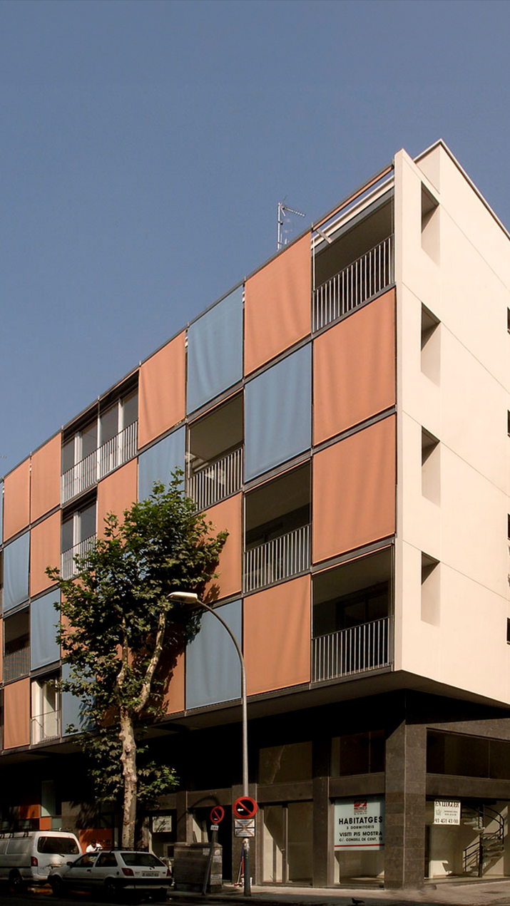 14 Housing Units on Roger Street, Barcelona