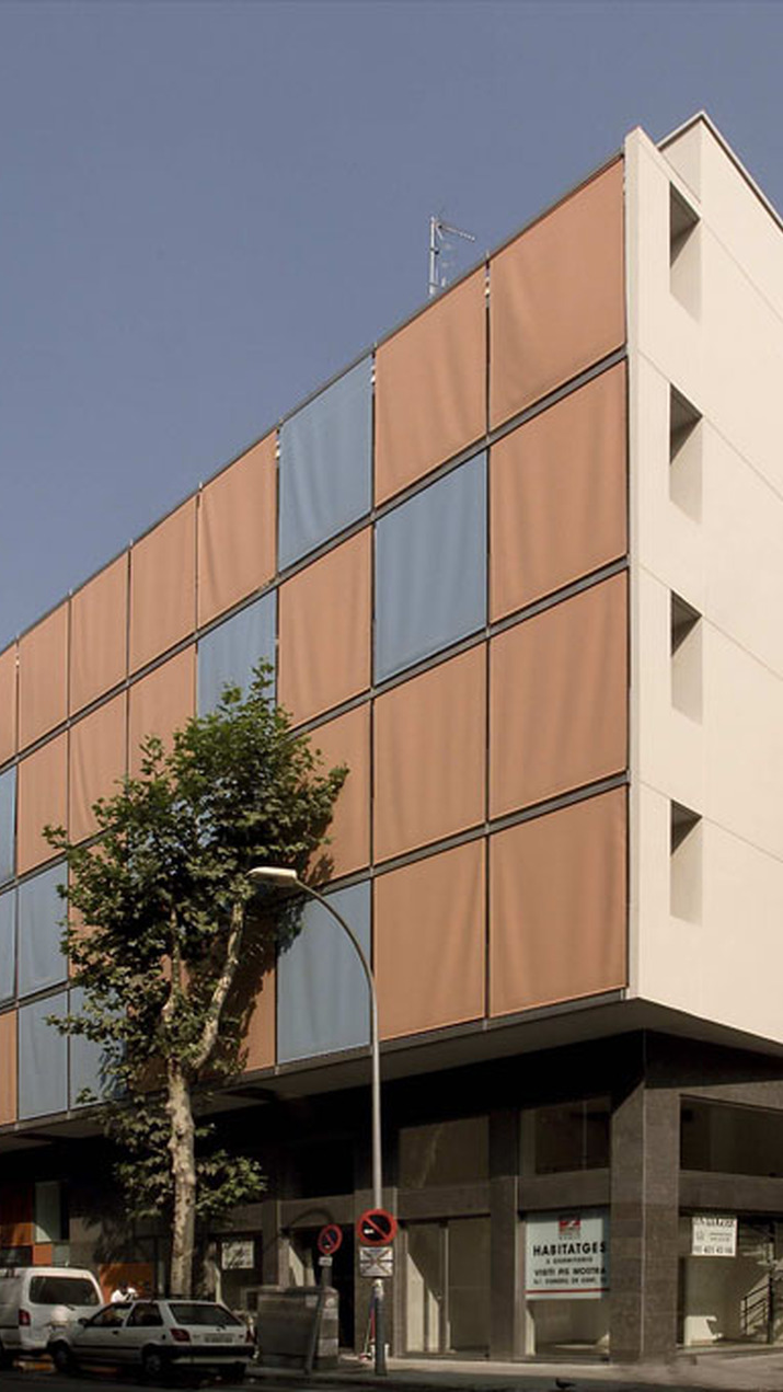 14 Housing Units on Roger Street, Barcelona