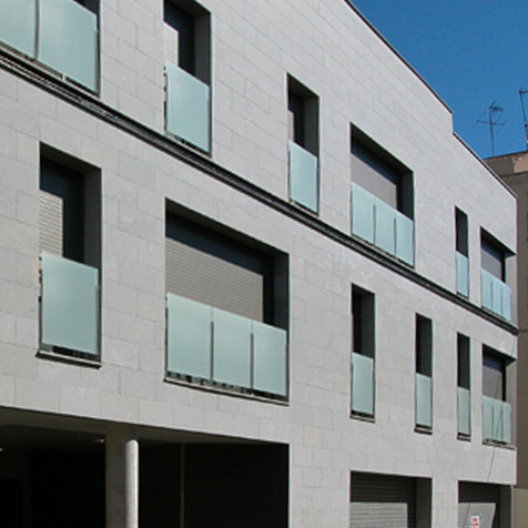 Edificio residencial plurifamiliar de 11 viviendas ubicado en la calle Arquímedes, en Terrassa